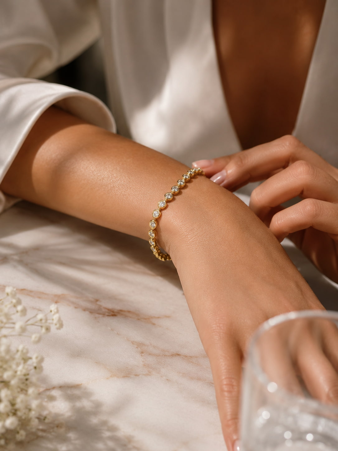 Theiaura Bezel Tennis Bracelet