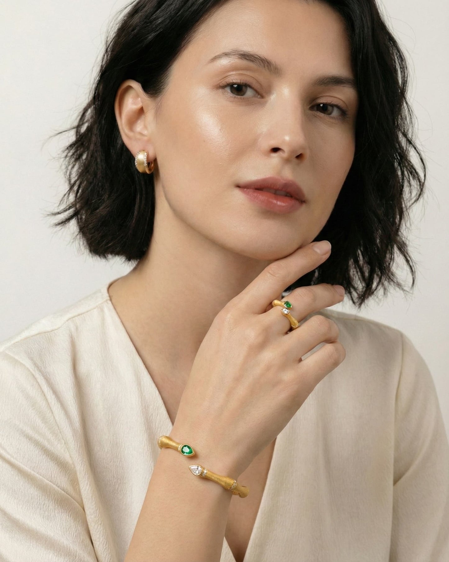 Theiaura Emerald Duet Cuff - THEIAURA&CO.