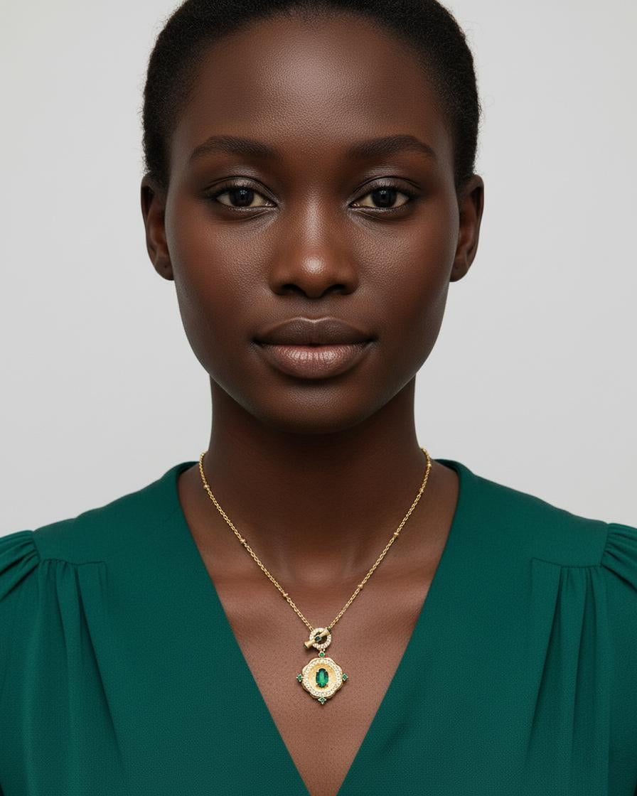 Theiaura Émeraude Star Pendant Necklace - THEIAURA&CO.