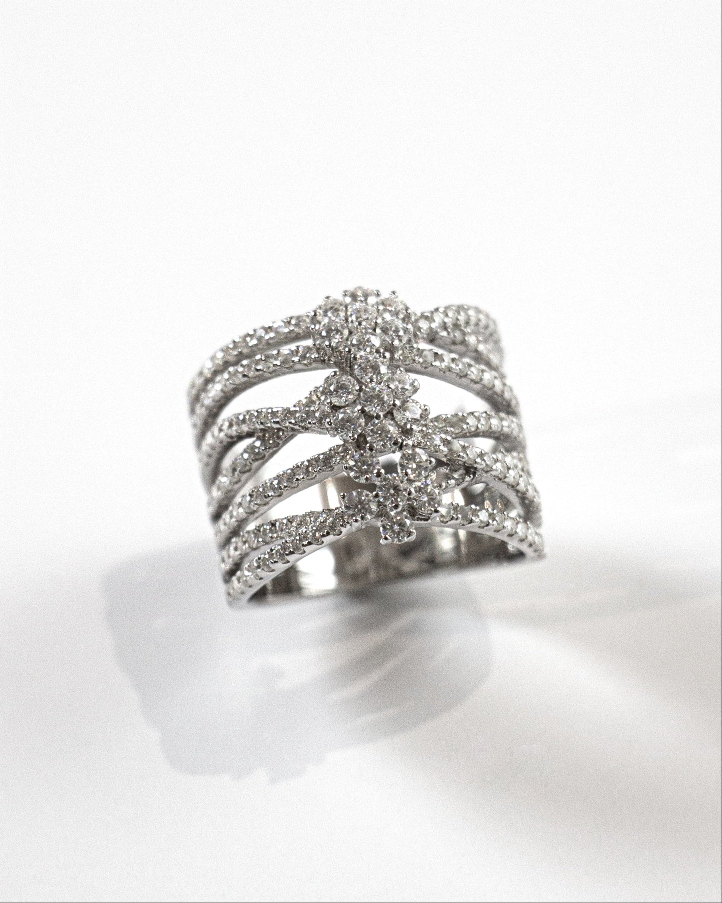 Theiaura Bague en moissanite Fleur enchantée