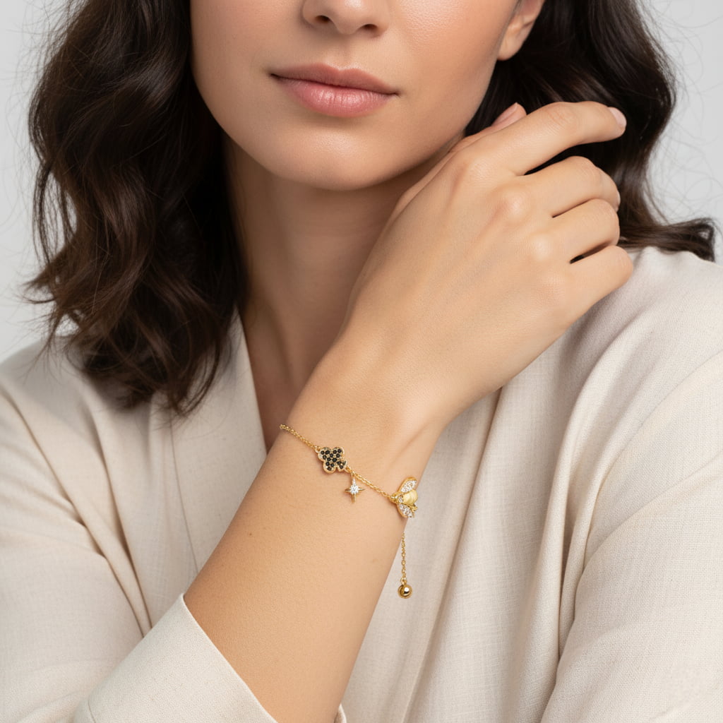 Theiaura Amour Motif Bracelet - THEIAURA&CO.