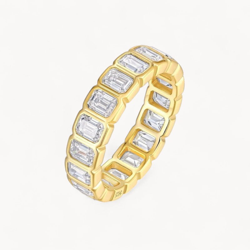 Theiaura Bezel Emerald Cut Moissanite Ring (3.6 Ct. Tw.) - THEIAURA&CO.