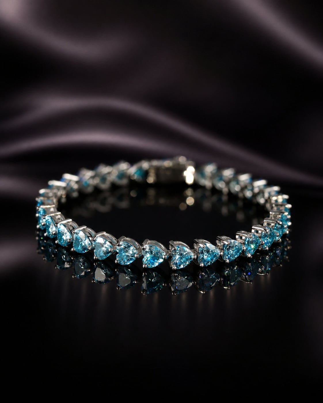 Theiaura Celeste Heart Moissanite Tennis Bracelet - THEIAURA & CO.