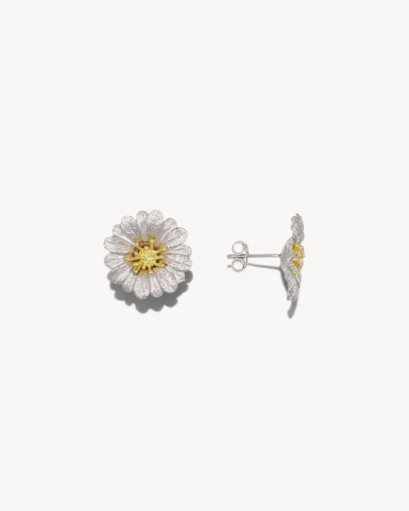 Theiaura Daisy Bloom Stud Earrings - THEIAURA&CO.