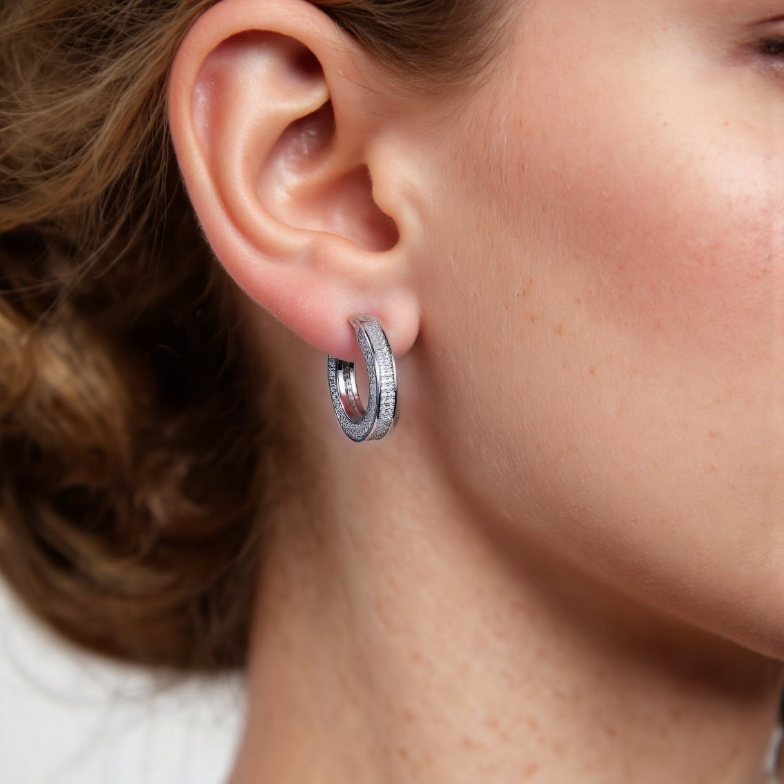 Theiaura Double Row Huggie Hoop Earrings - THEIAURA&CO.