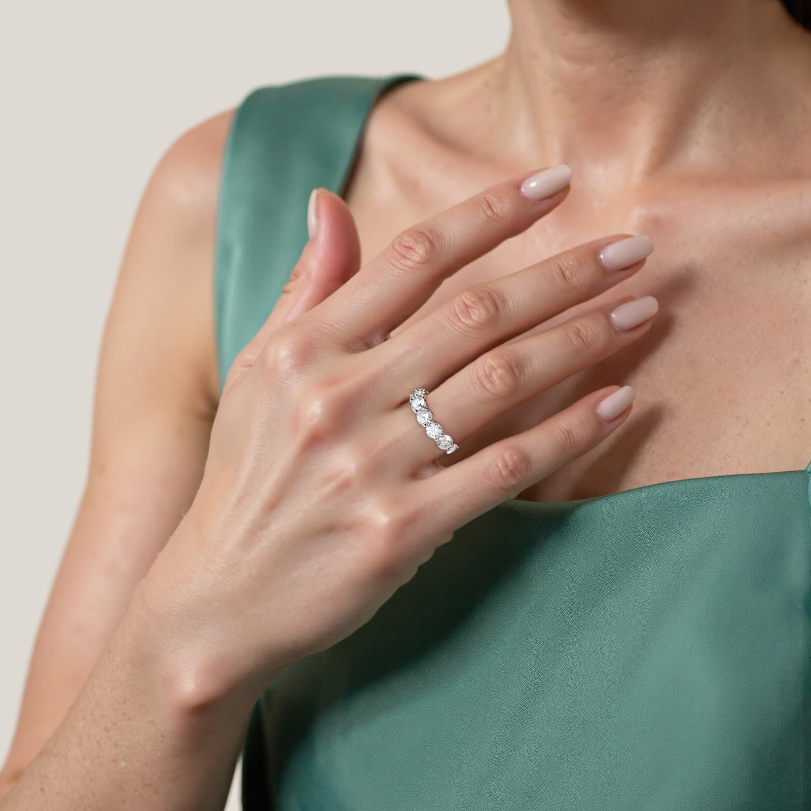 Theiaura Elegant Pavé Moissanite Ring (7.0 Ct. Tw.) - THEIAURA&CO.