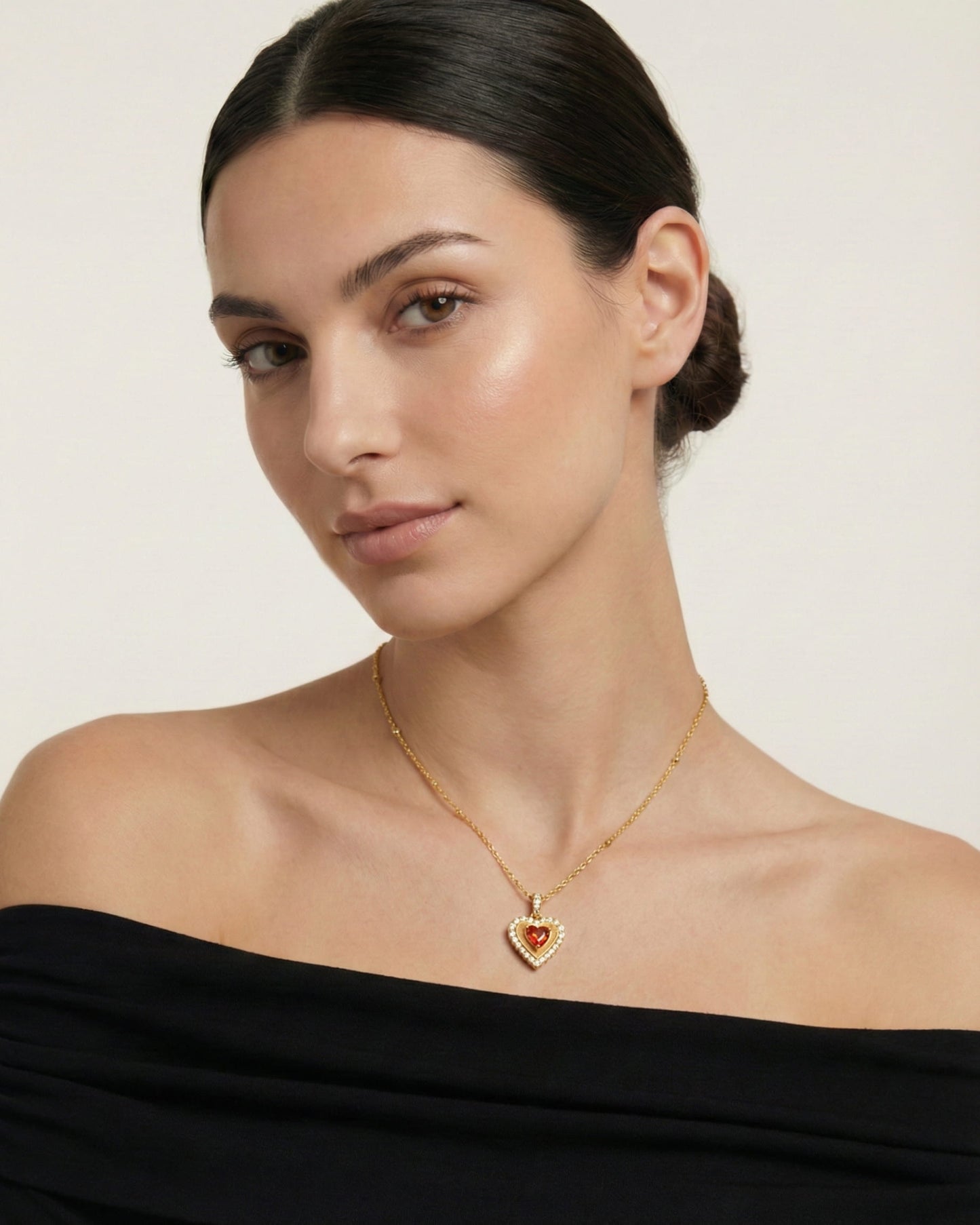 Theiaura Ember Heart Pendant Necklace - THEIAURA&CO.