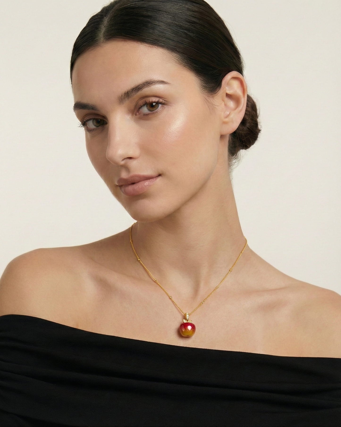 Theiaura Enchanted Apple Necklace