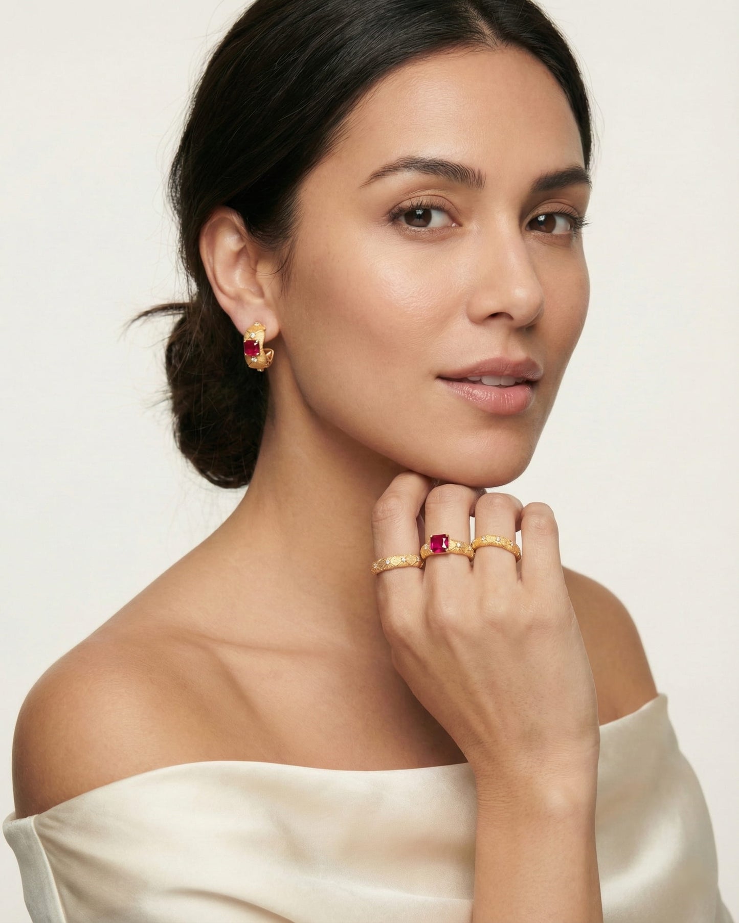 Theiaura Fiore Rosso Hoop Earrings