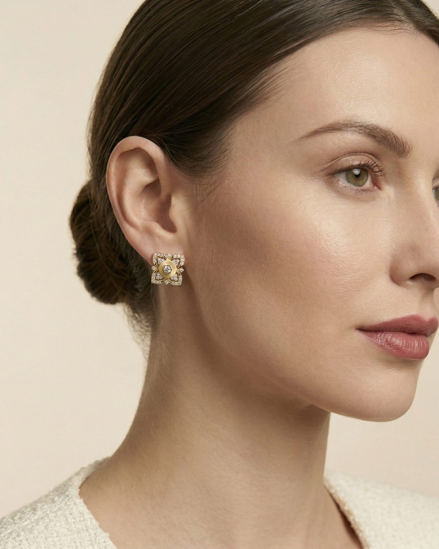 Theiaura Fleur de Fortuna Stud Earrings - THEIAURA&CO.