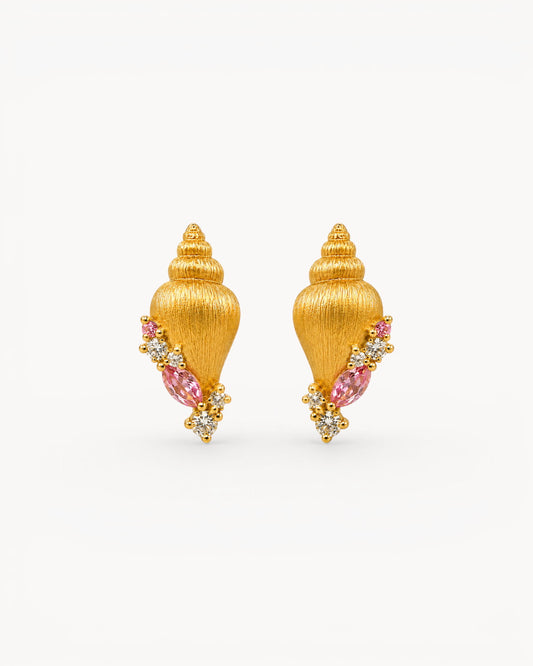 Theiaura Golden Tide Conch Stud Earrings - THEIAURA & CO.
