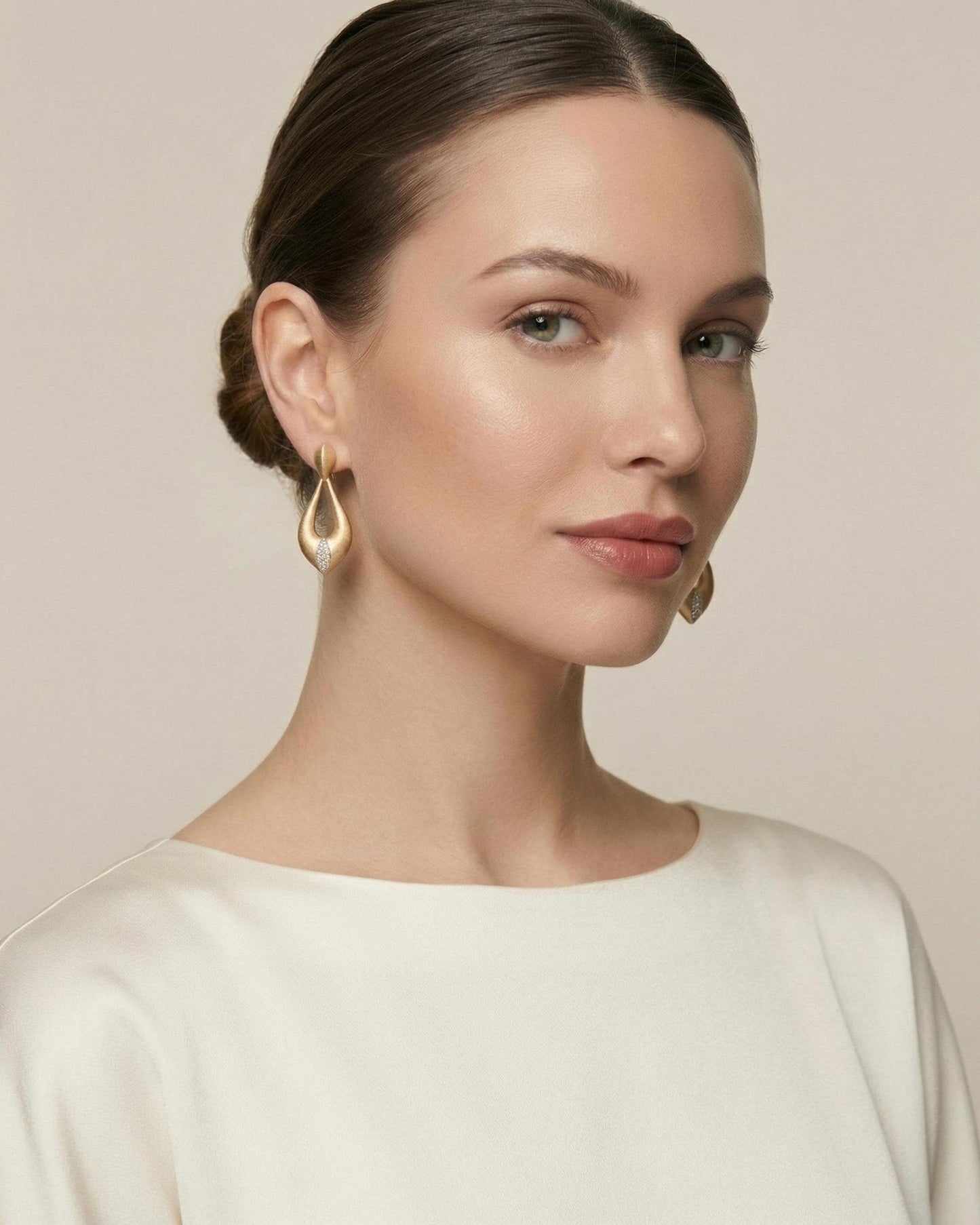 Theiaura Larmes Sculptées Drop Earrings