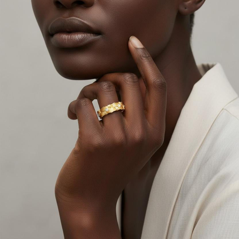 Theiaura Livia Weave Ring