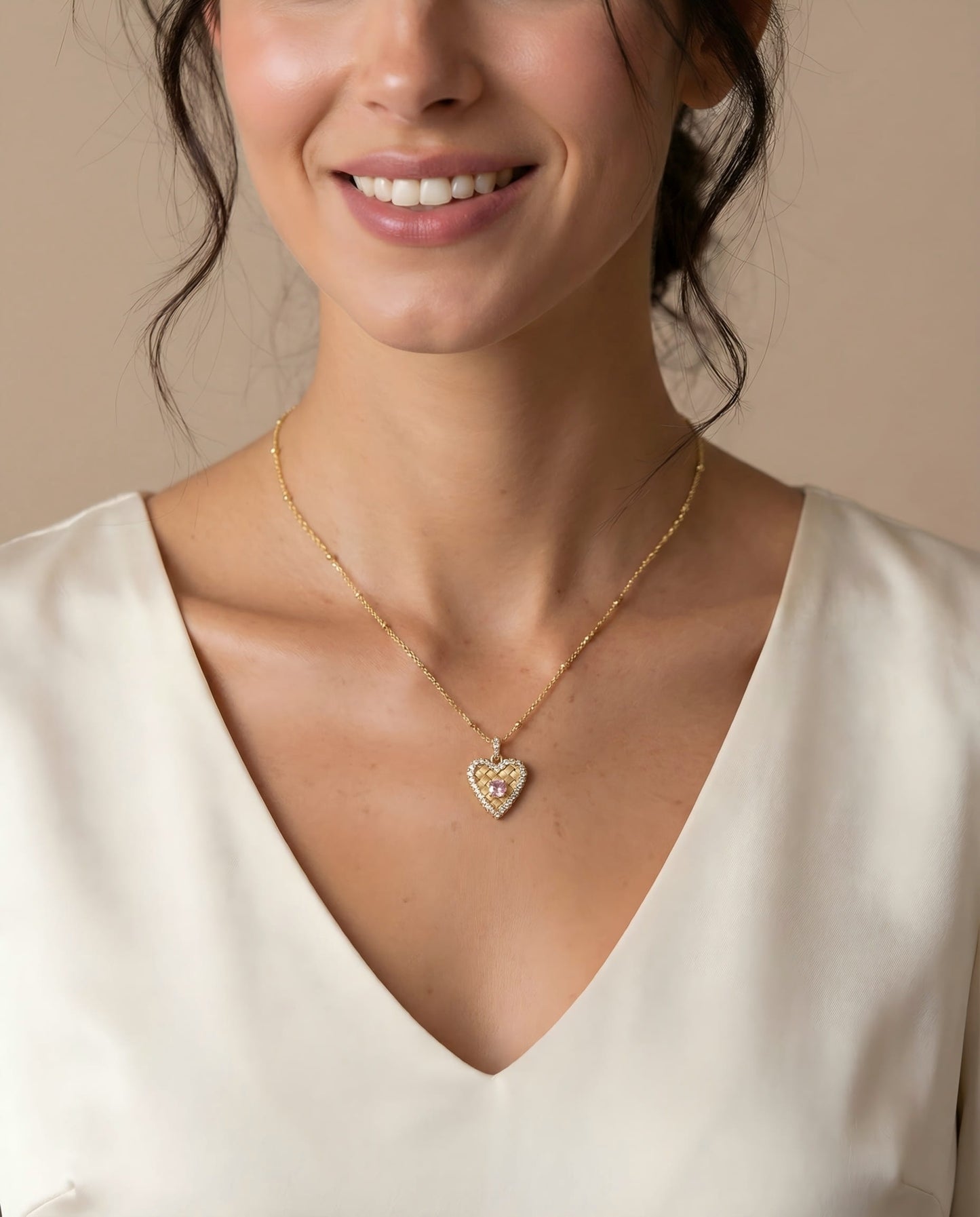 Theiaura Loveweave Heart Pendant Necklace - THEIAURA&CO.