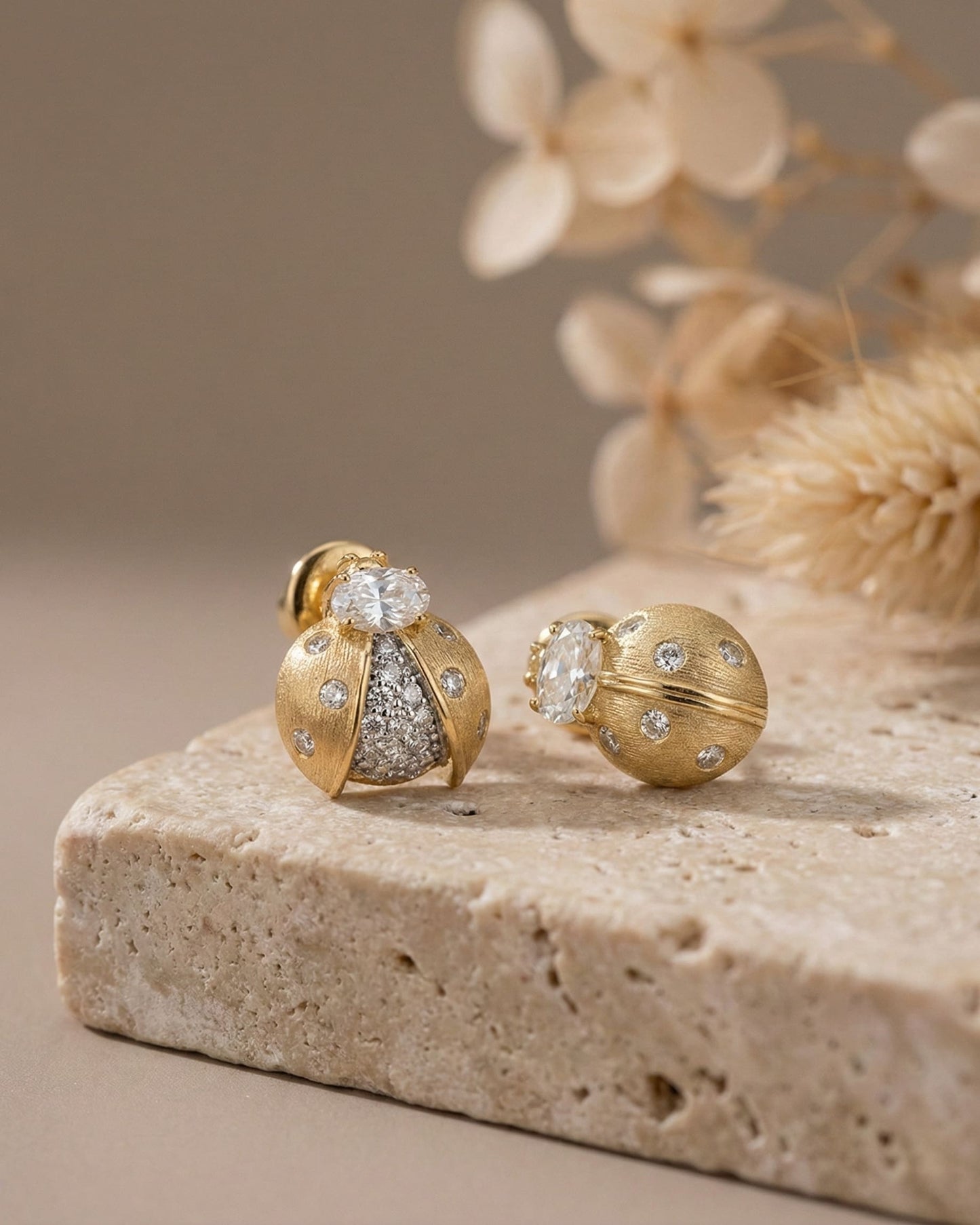 Theiaura Lucky Ladybug Stud Earrings - THEIAURA&CO.