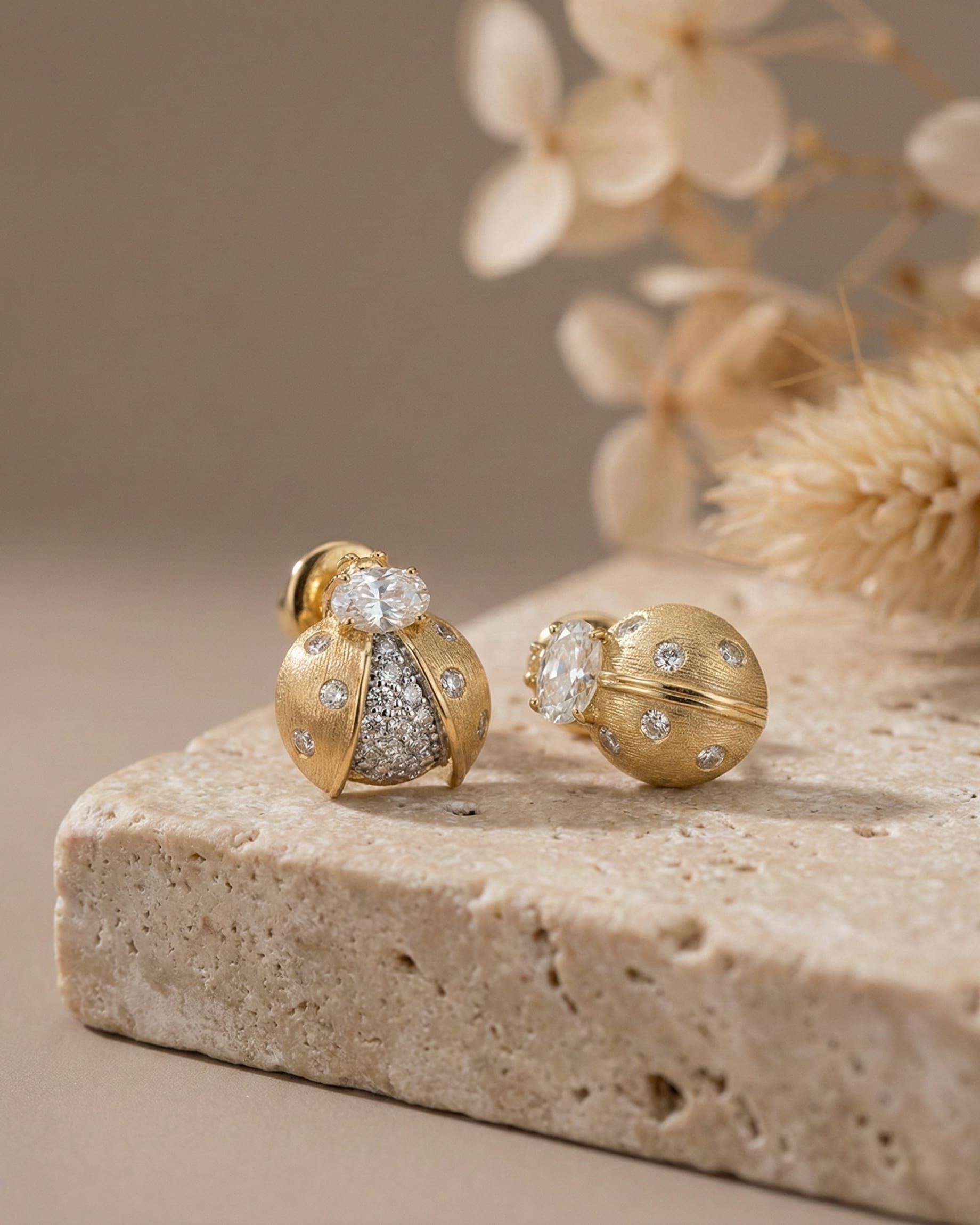Theiaura Lucky Ladybug Stud Earrings - THEIAURA&CO.