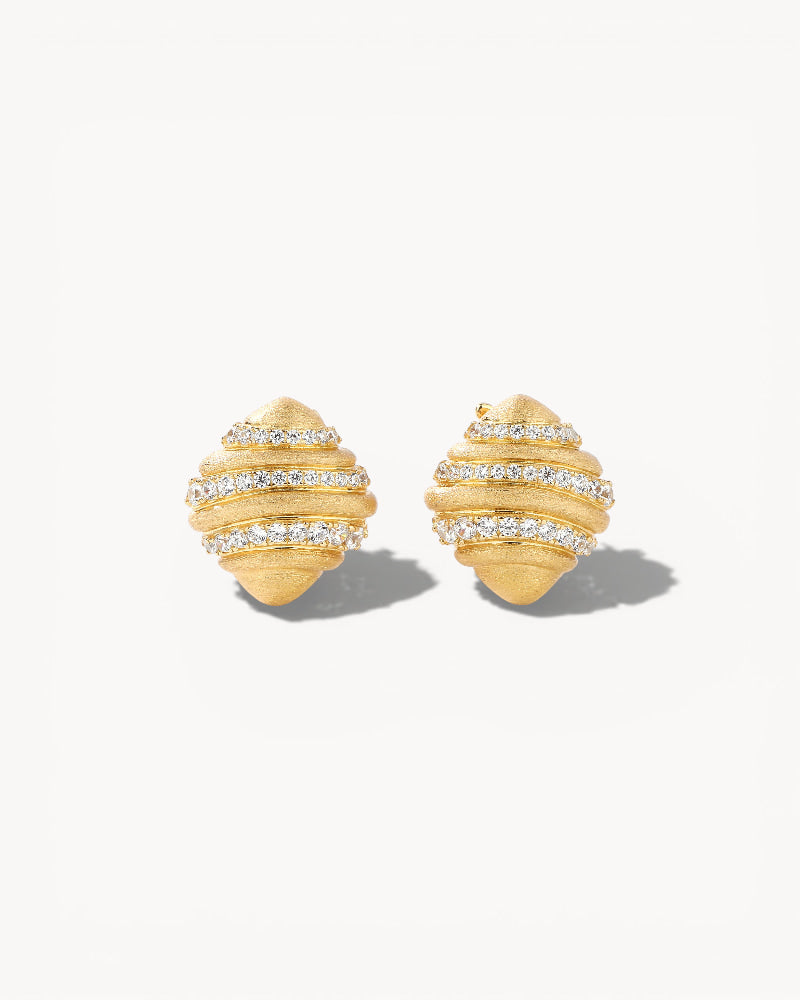 Theiaura Lumière Croissant Stud Earrings - THEIAURA&CO.