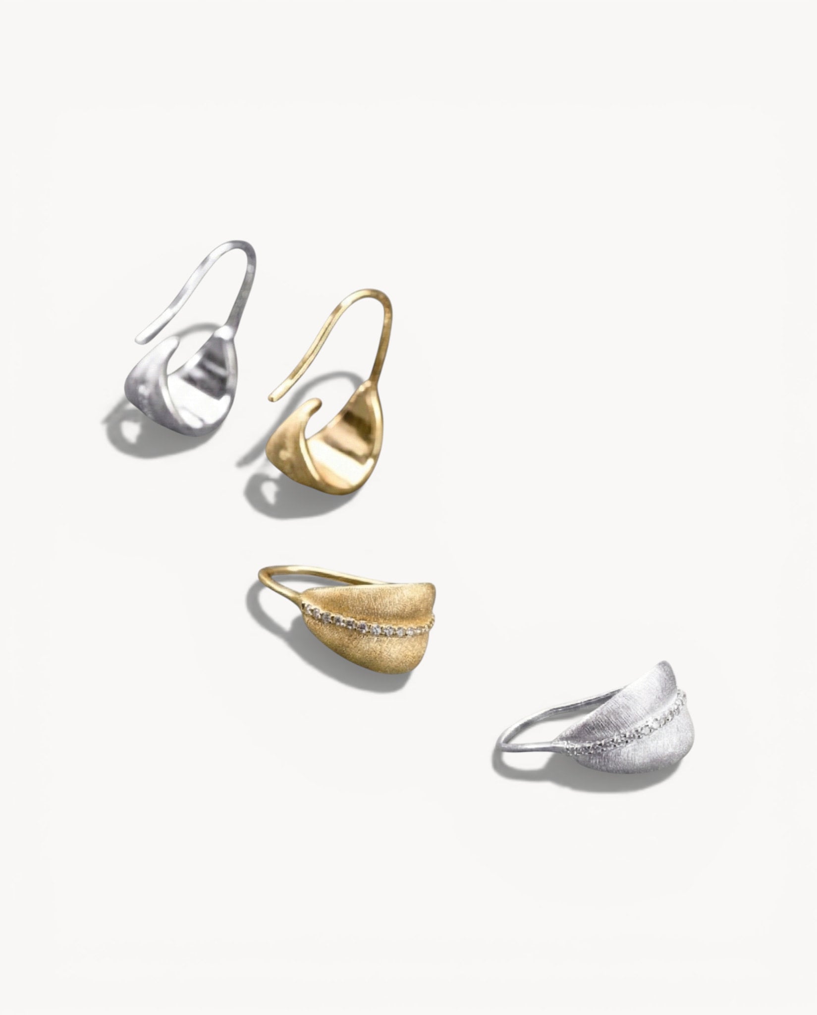 Theiaura Lustré Flow Earrings - THEIAURA&CO.