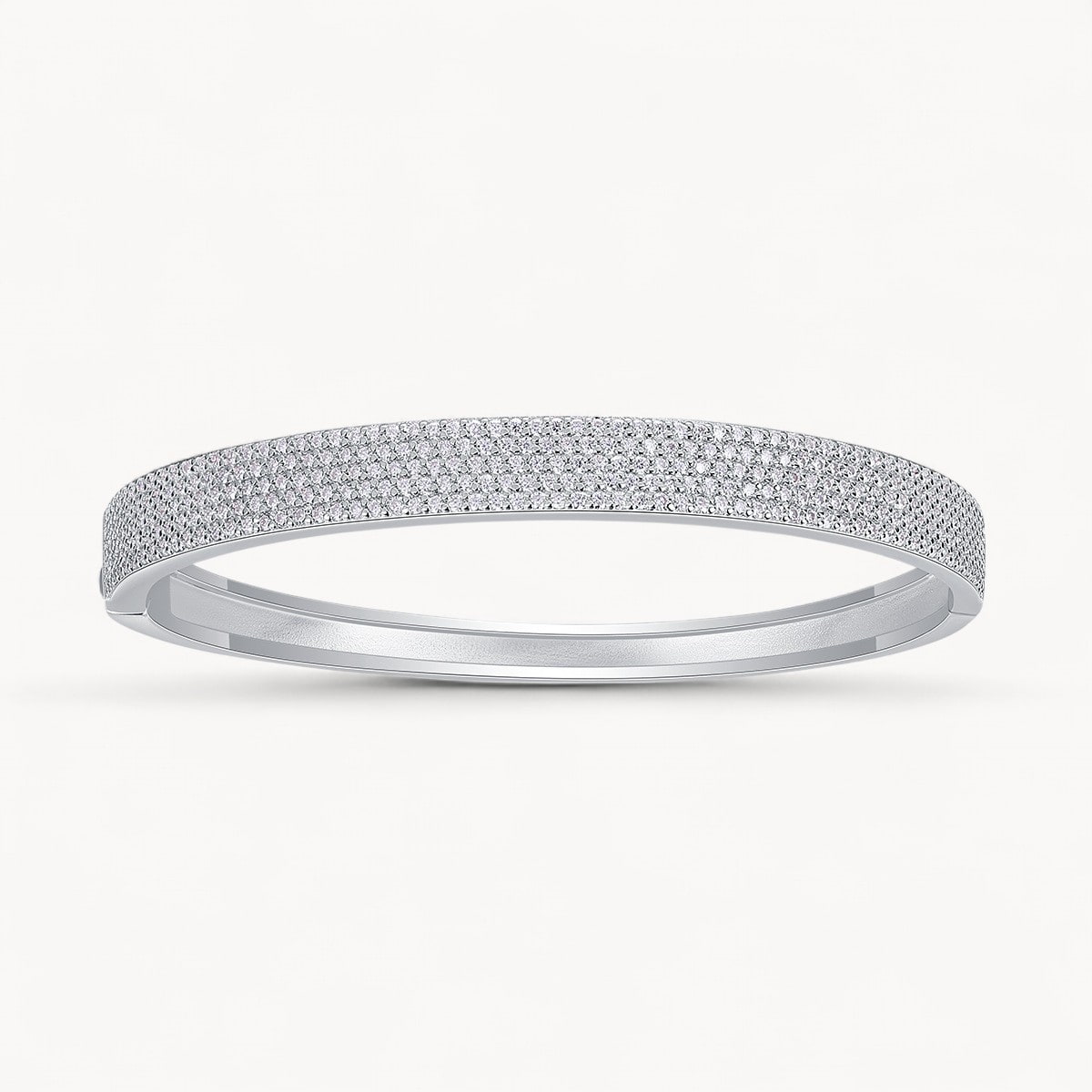 Theiaura Luxe Moissanite Bangle Bracelet – Pavé Sparkle Edition - THEIAURA&CO.