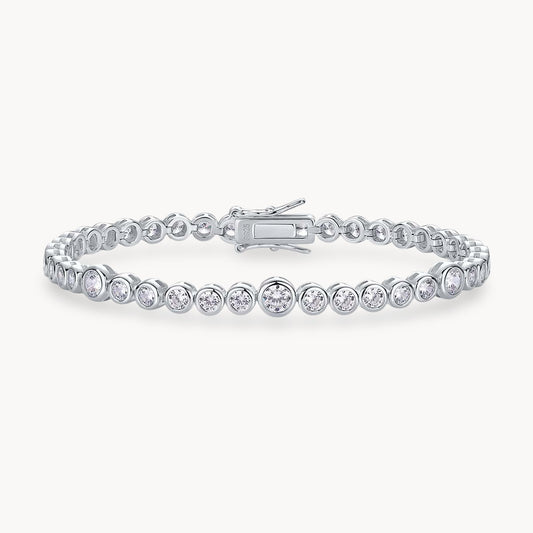 Theiaura Moissanite Bezel Tennis Bracelet (4.3 - 4.9 Ct. Tw.) - THEIAURA&CO.