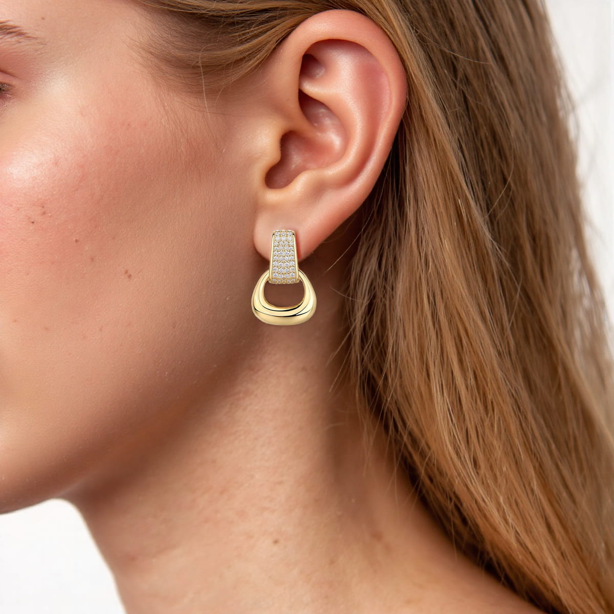 Theiaura Pavé Moissanite Geometric Stud Earrings - THEIAURA&CO.