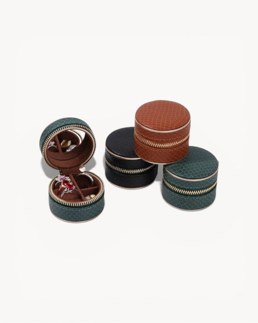 Theiaura Petite Croc Travel Case - THEIAURA&CO.