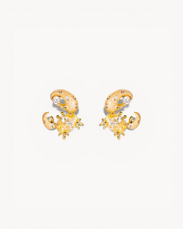 Theiaura Tidal d’Or Crab Stud Earrings - THEIAURA&CO.