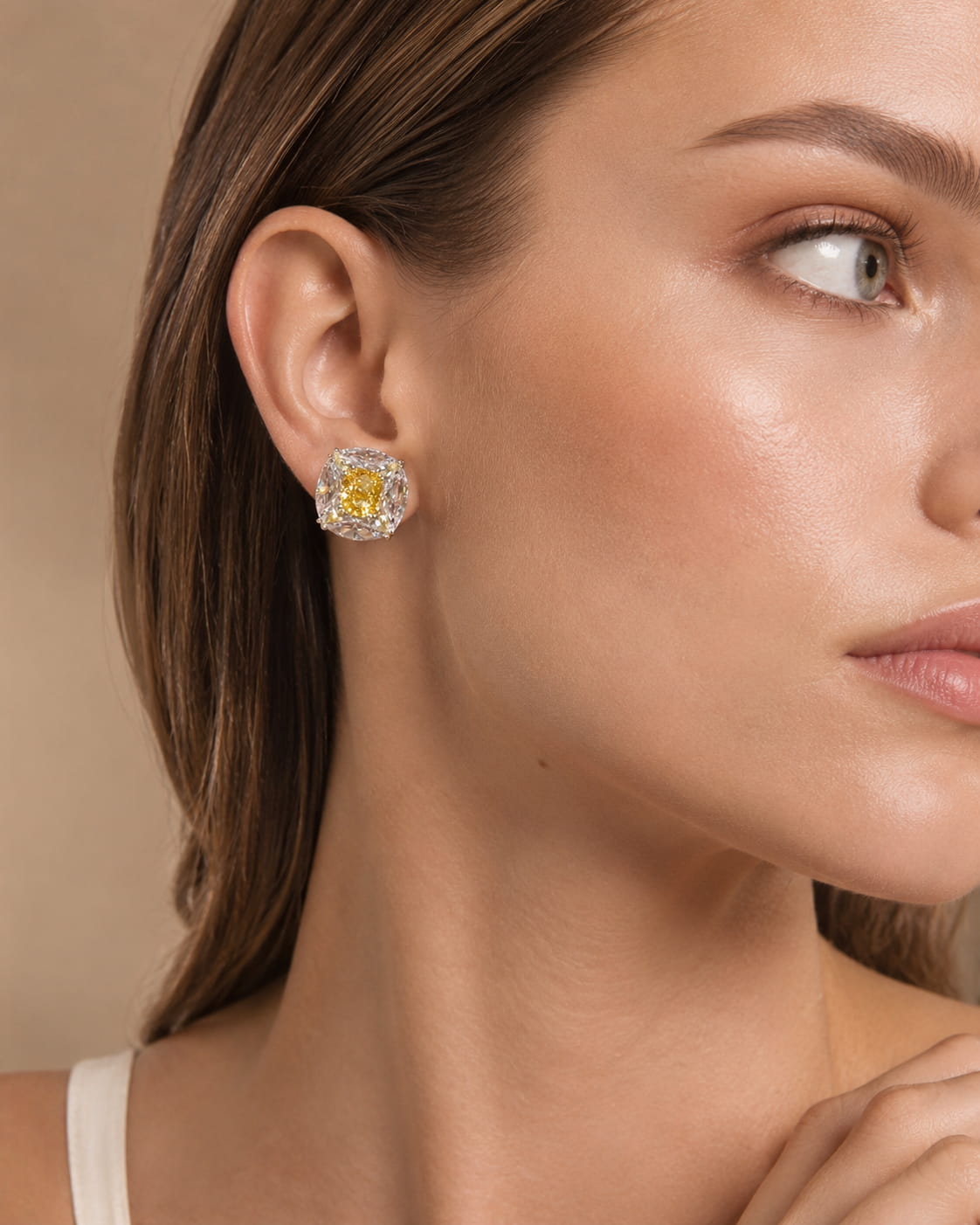 Theiaura Radiant Gem Stud Earrings - THEIAURA & CO.