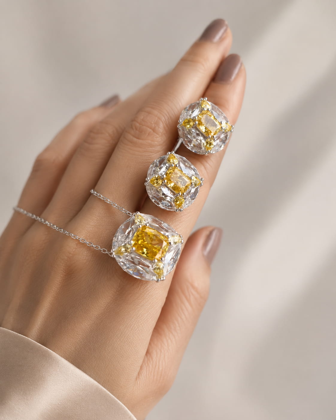 Theiaura Radiant Gem Stud Earrings - THEIAURA & CO.