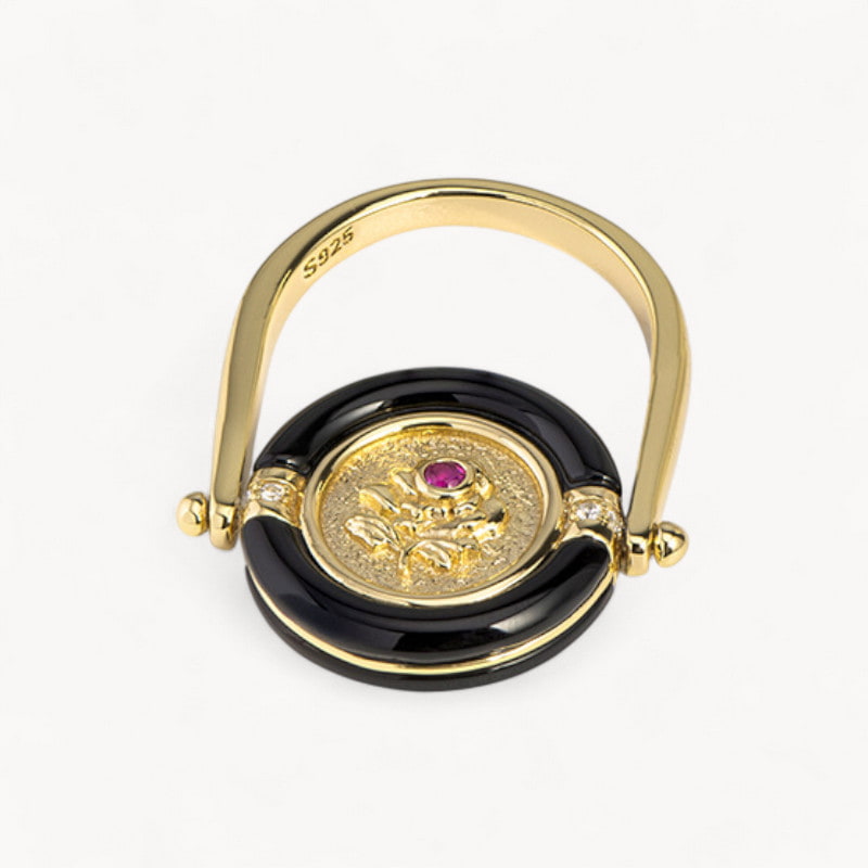 Theiaura Rosalia Medallion Ring - THEIAURA&CO.