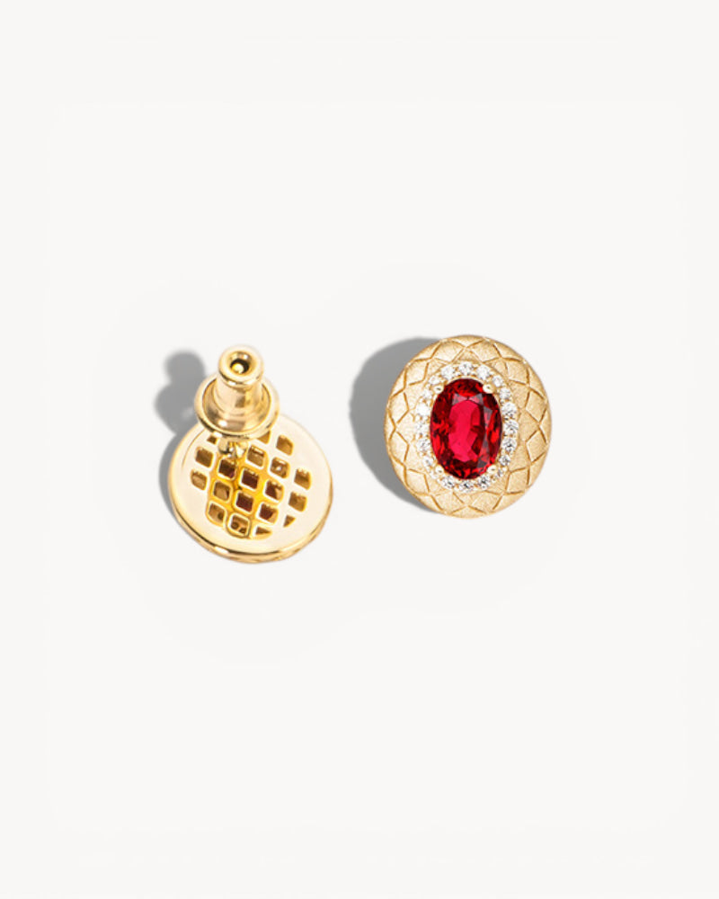 Theiaura Rouge Quilt Stud Earrings - THEIAURA&CO.