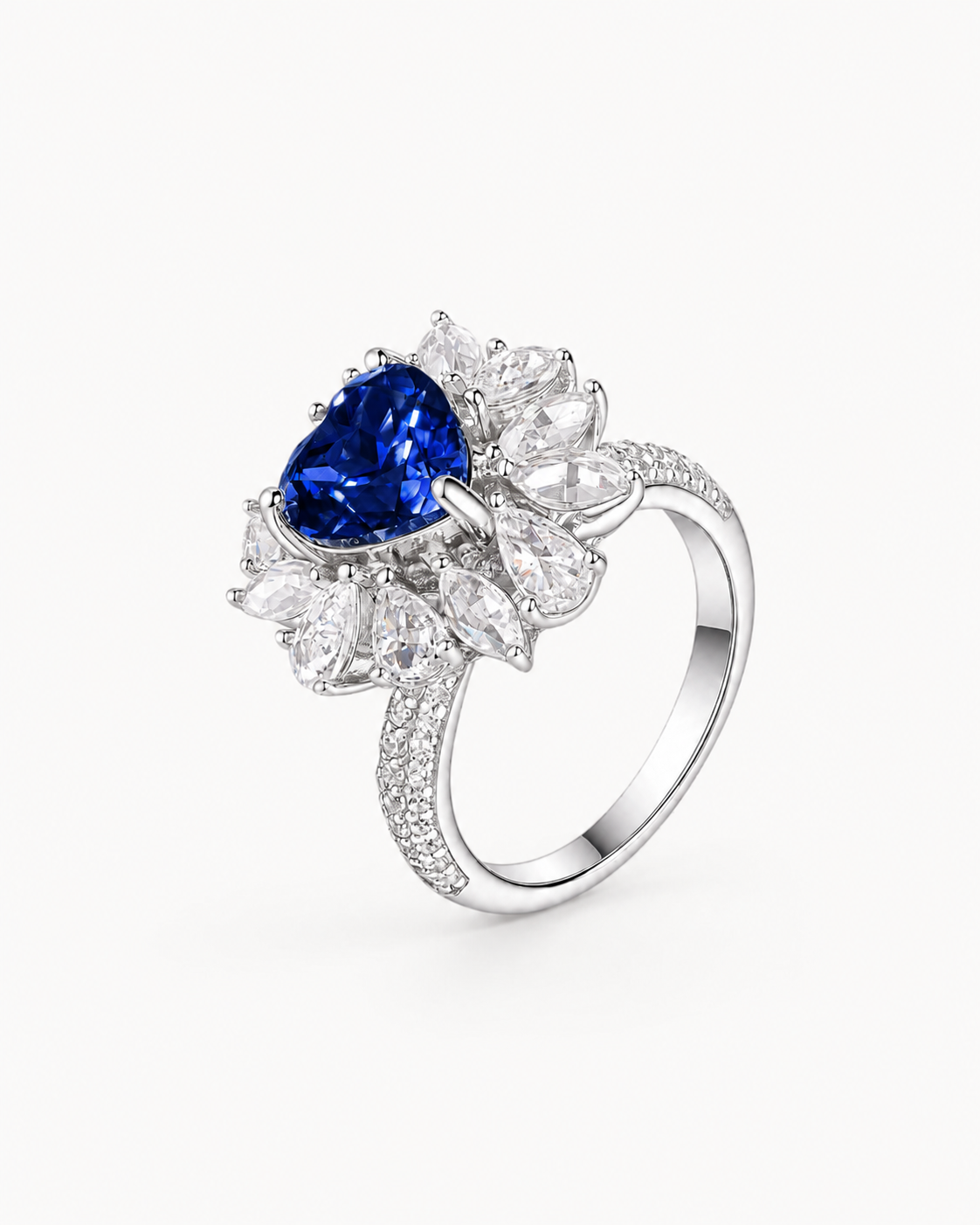 Theiaura Sapphire Heart Halo Ring side detail