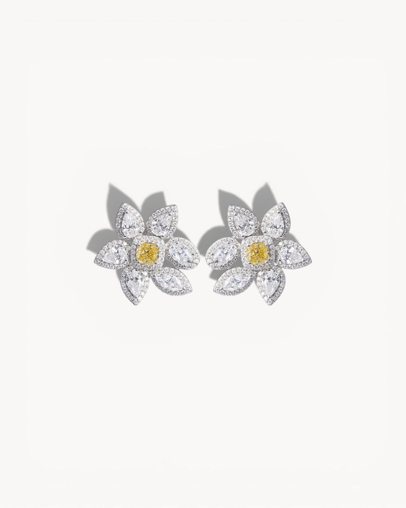 Theiaura Soleil Bloom Stud Earrings - THEIAURA&CO.