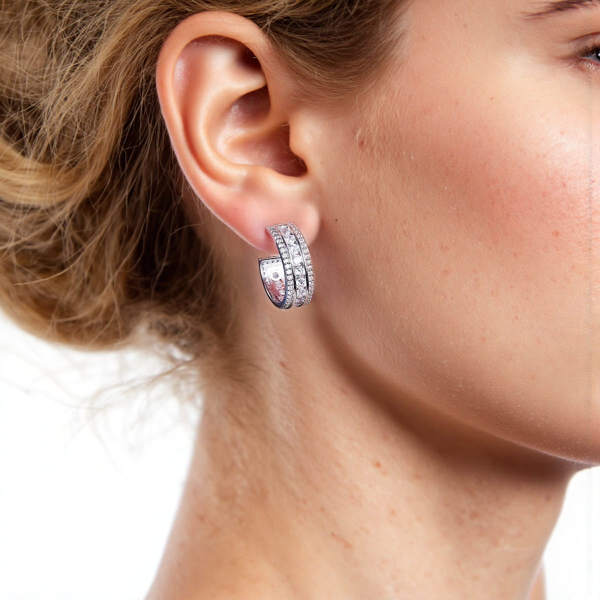 Theiaura Stardust Symphony Moissanite Hoop Earrings - THEIAURA&CO.