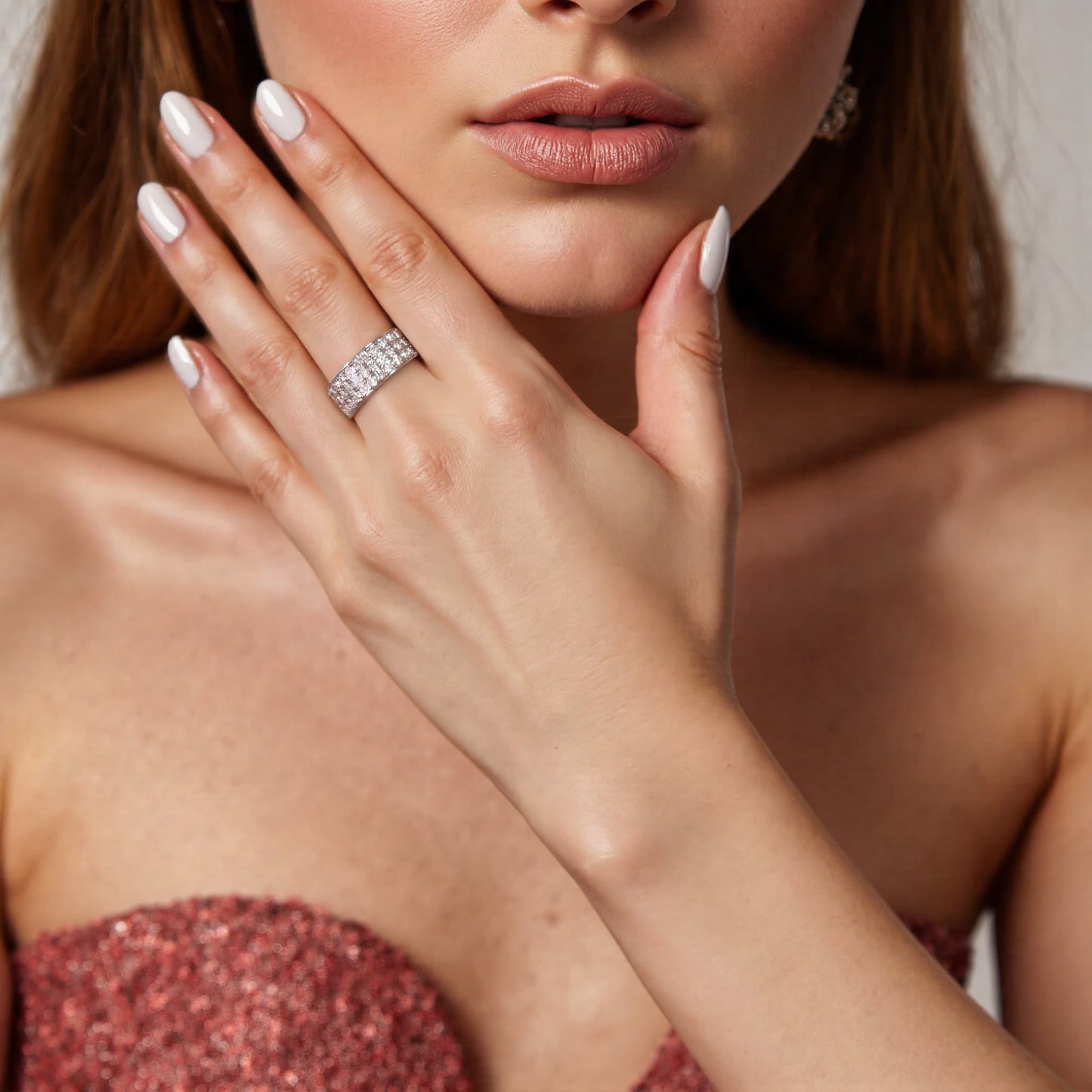 Theiaura Three Row Moissanite Ring (2.6 Ct. Tw.) - THEIAURA&CO.