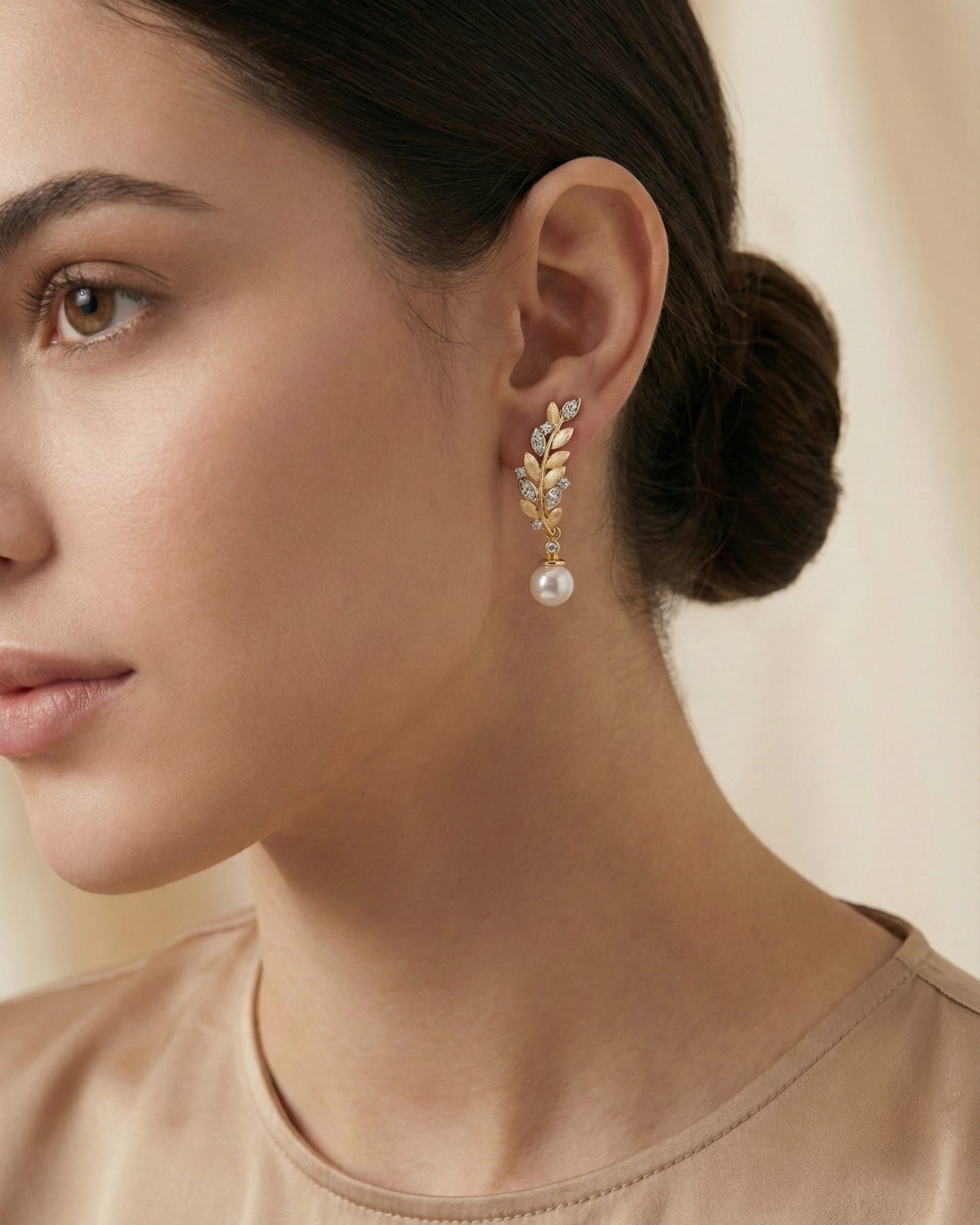 Theiaura Wheat Pearl Detachable Earrings - THEIAURA&CO.