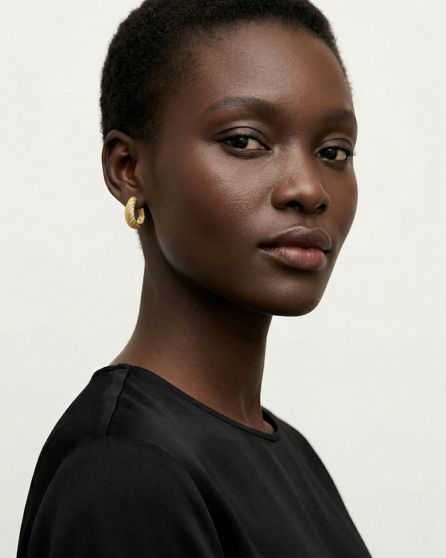 Theiaura Woven Wheat Hoop Earrings - THEIAURA&CO.
