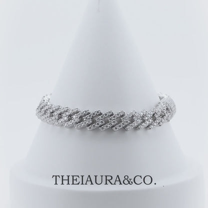 Theiaura Seraphina Moissanite Cuban Bracelet (5.0 - 5.6 Ct. Tw.) - THEIAURA&CO.