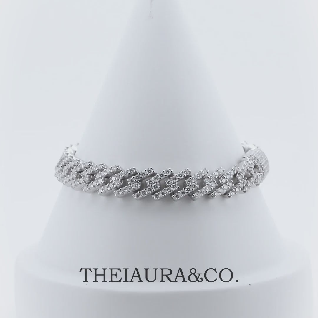 Theiaura Seraphina Moissanite Cuban Bracelet (5.0 - 5.6 Ct. Tw.) - THEIAURA&CO.