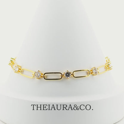 Theiaura Paperclip Moissanite Chain Bracelet