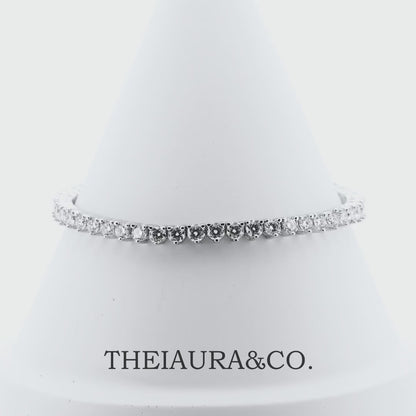 Theiaura 3-Prong Moissanite Tennis Bracelet