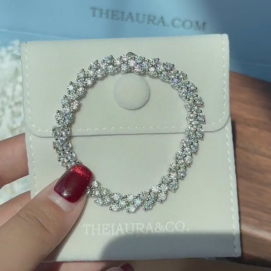 Theiaura Soleil Moissanite Tennis Bracelet (9.0 Ct. Tw.) - THEIAURA&CO.